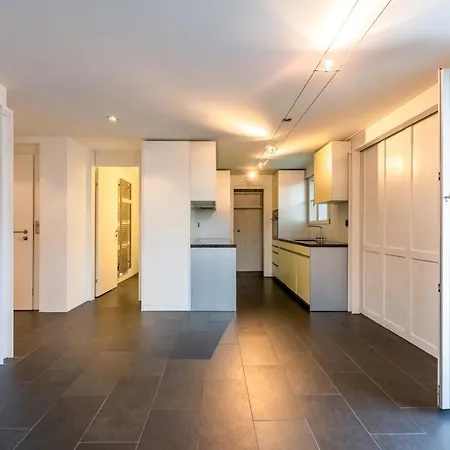 Apartment Centrally Located, Quiet In
